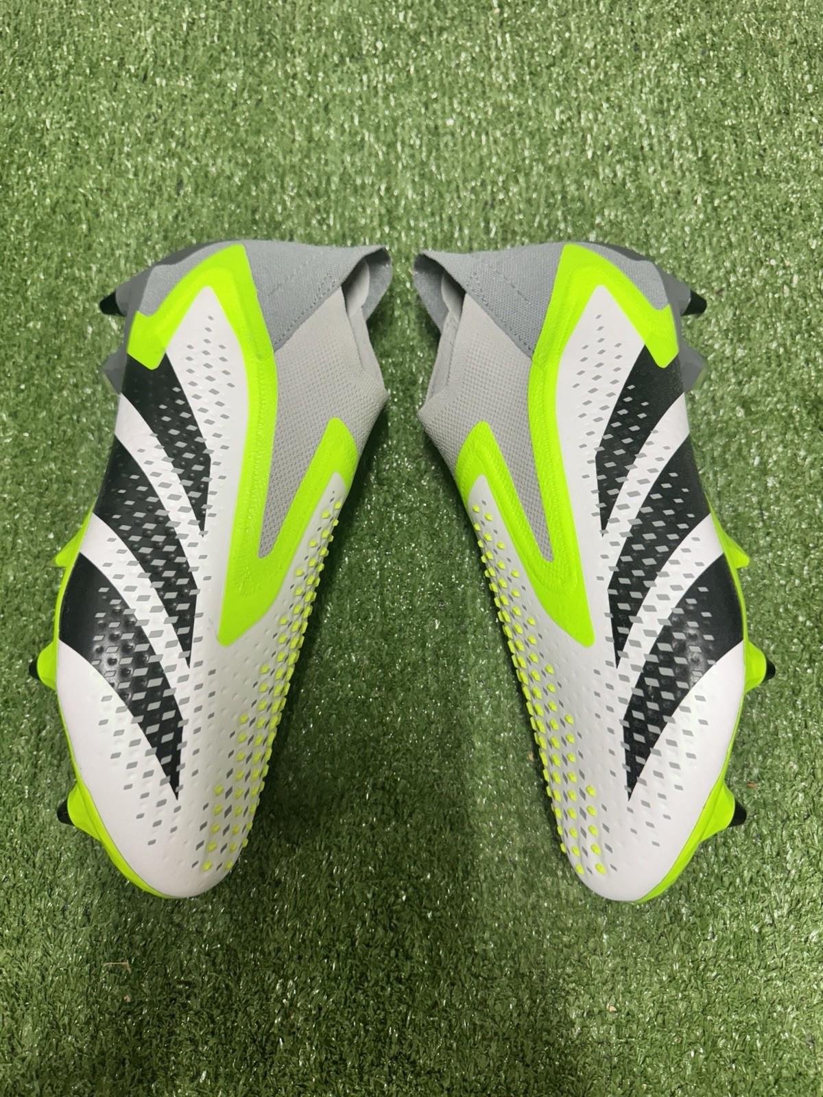 NEW Adidas Predator Accuracy+ SG Football Boots UK 9 US 9.5 Soft Ground Laceless for sale on Ebay