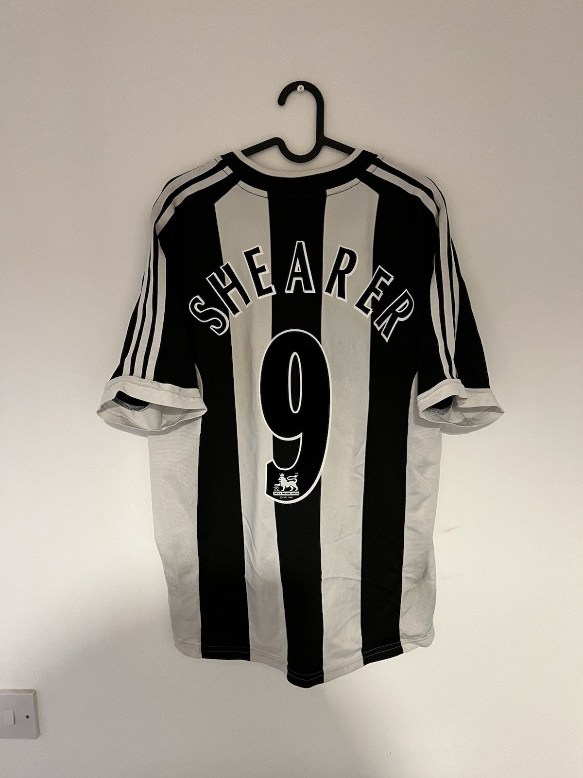 Newcastle 2001-2003 Home Football Shirt, SHEARER 9, Large for sale on Ebay