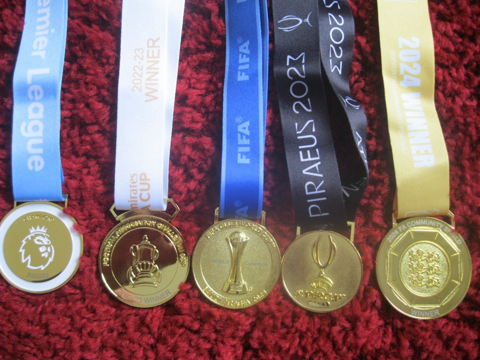 Rare Manchester City x6 Medals, Patches, Mags, Flag, MUST SEE - 24 Items UK ONLY for sale on Ebay