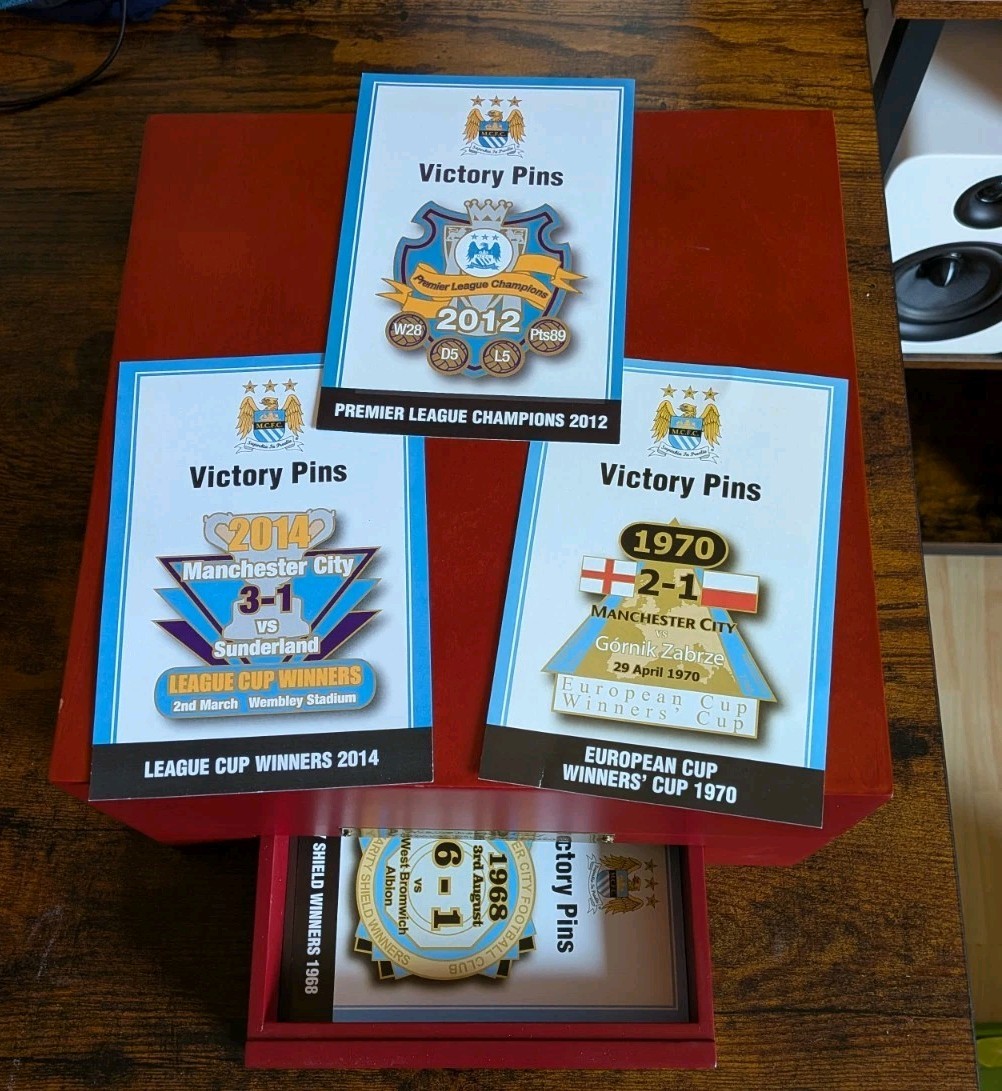 Manchester City Pin Collection by Danbury Mint In Mahogany Box Man City for sale on Ebay