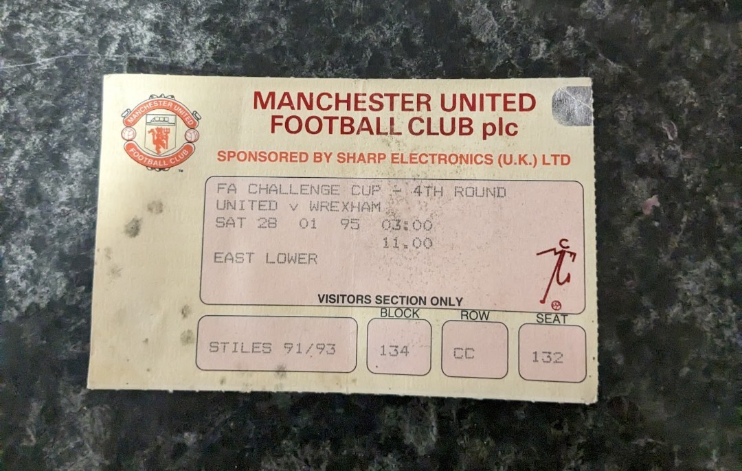 28/1/95 Manchester United Vs Wrexham football memorabilia for sale on Ebay
