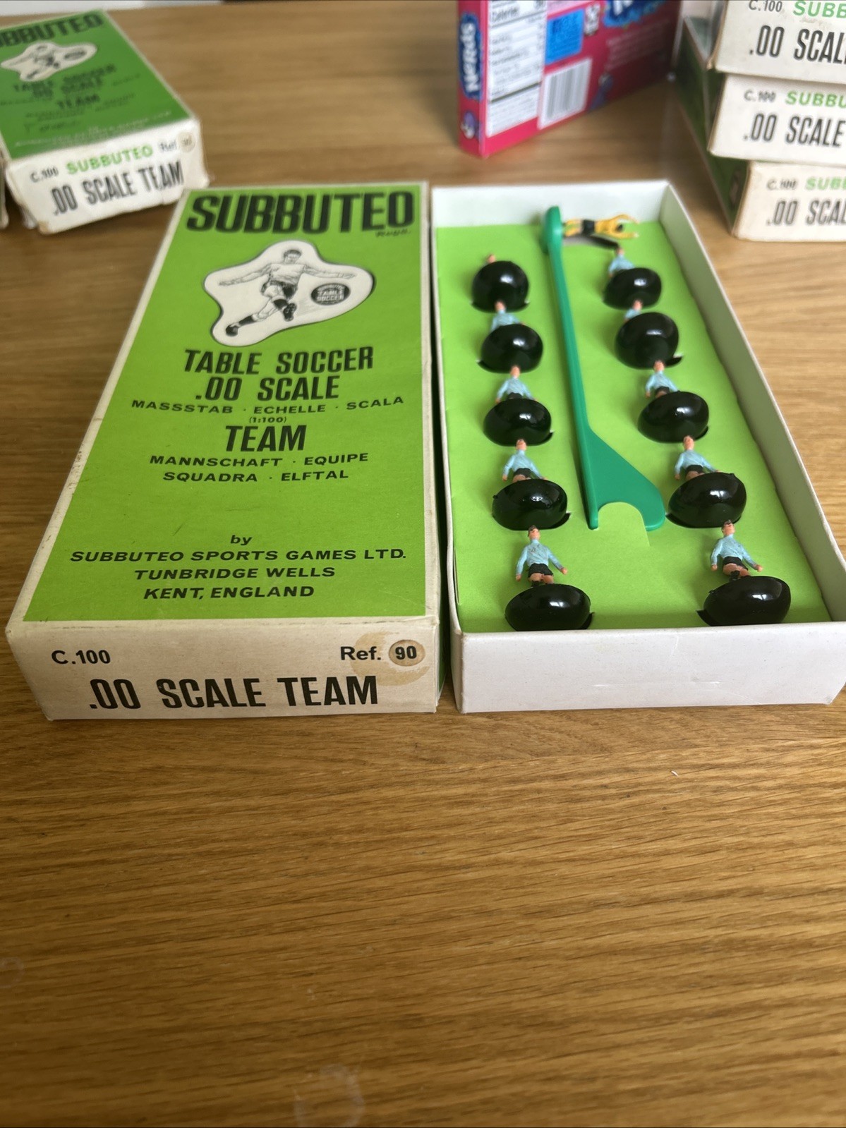 Subbuteo HW Ref 90 Como Football Team Heavyweight 1970s for sale on Ebay