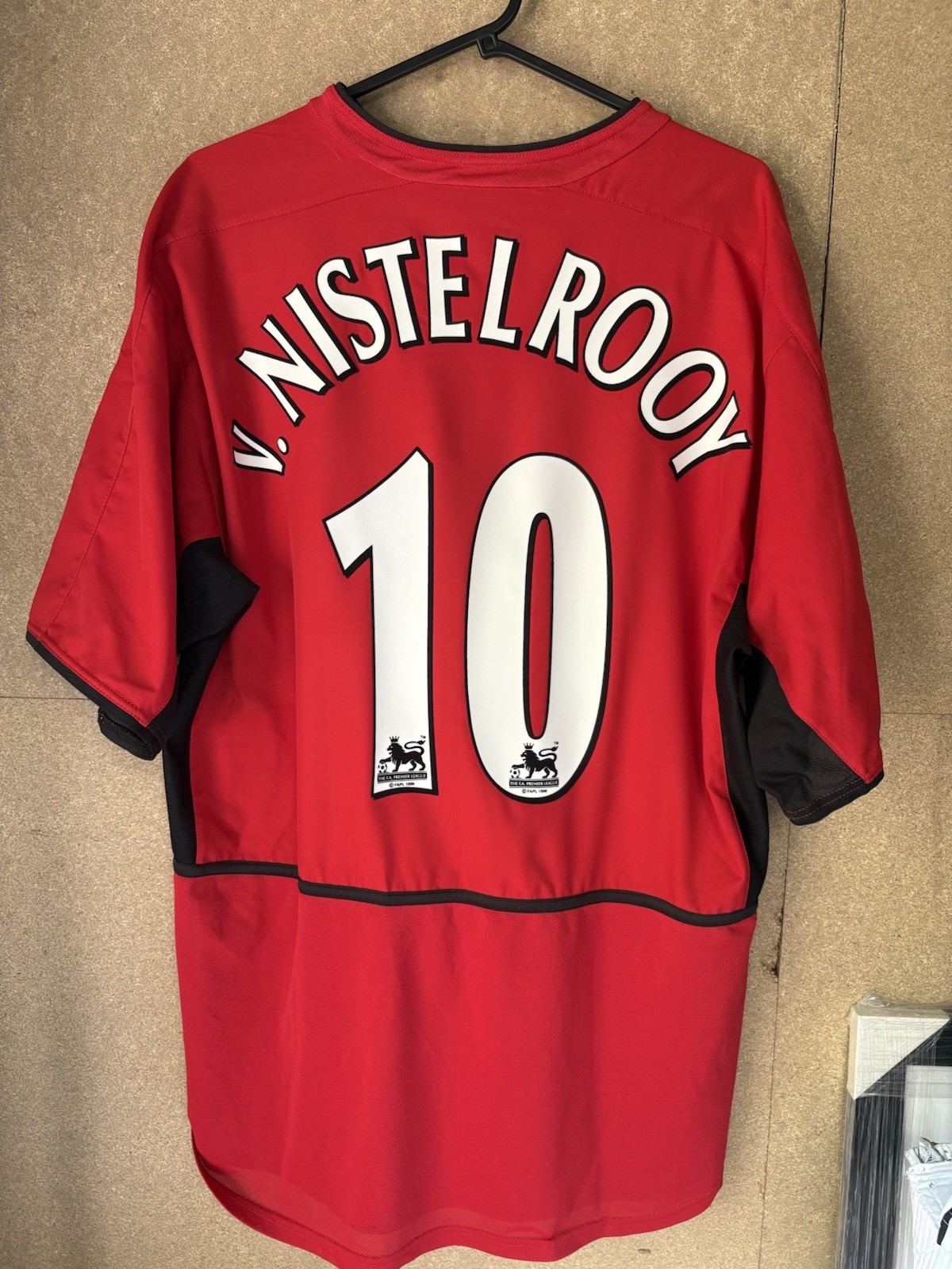 Manchester United 2002 Football Shirt Genuine Van Nistelrooy Size XL Vintage for sale on Ebay