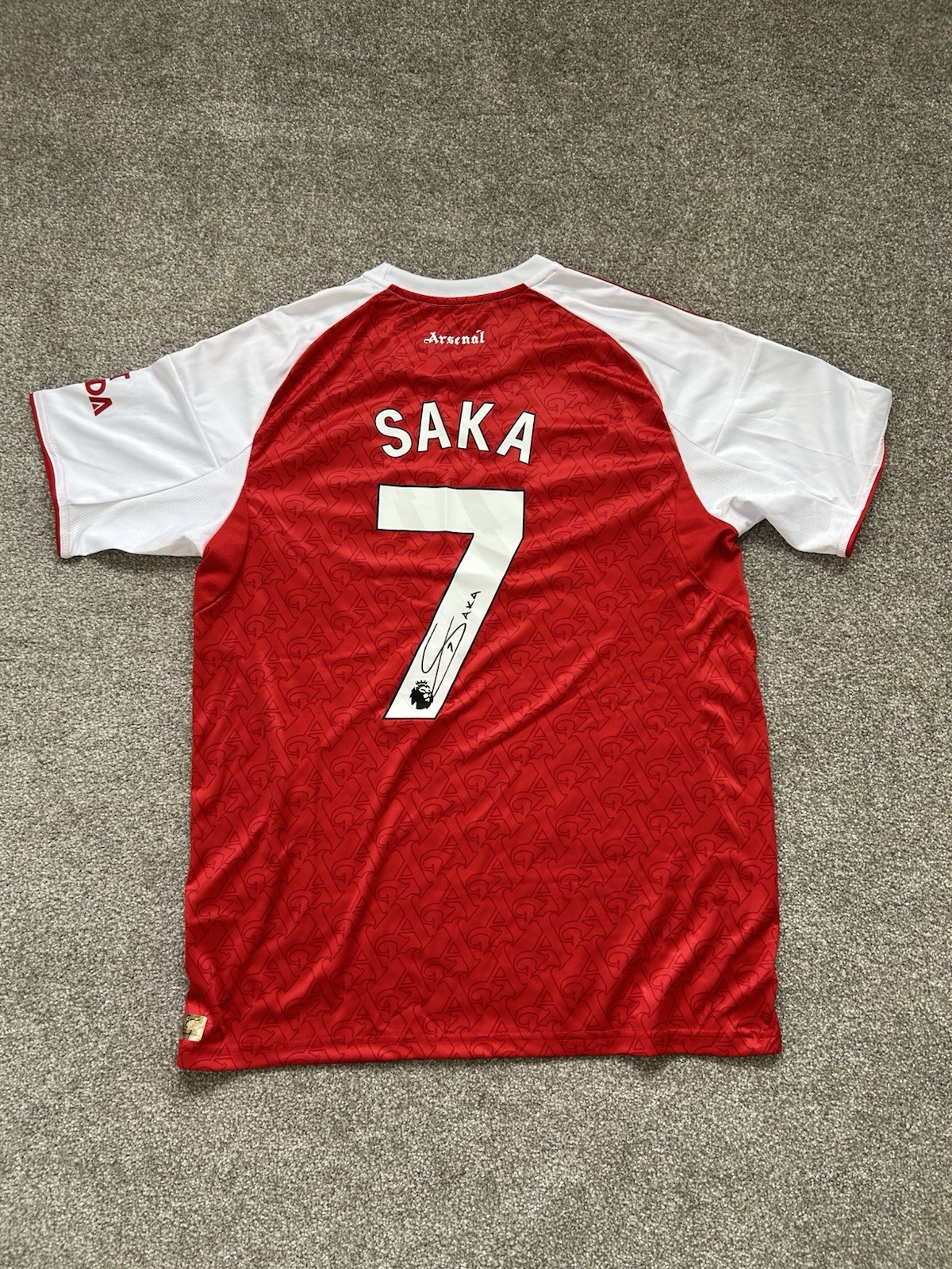 Hand Signed Bukayo Saka Arsenal Shirt for sale on Ebay
