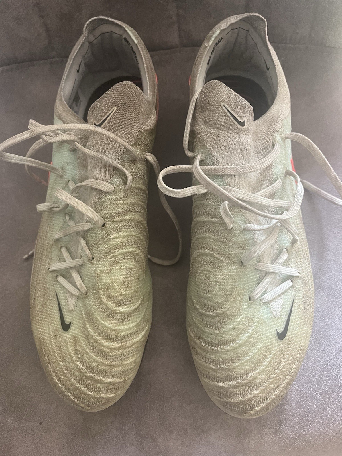 Nike Phantom SG Football Boots Size 8.5 for sale on Ebay