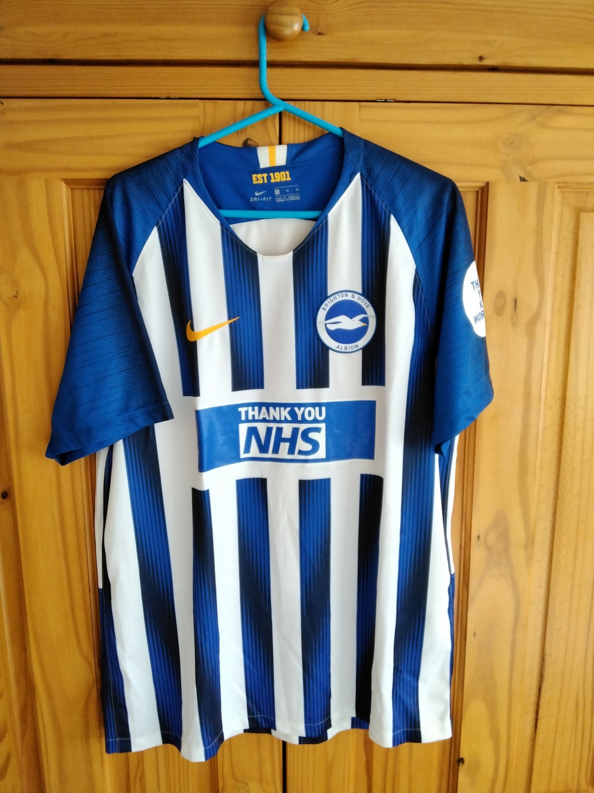 BRIGHTON AND HOVE ALBION HOME SHIRT XL for sale on Ebay
