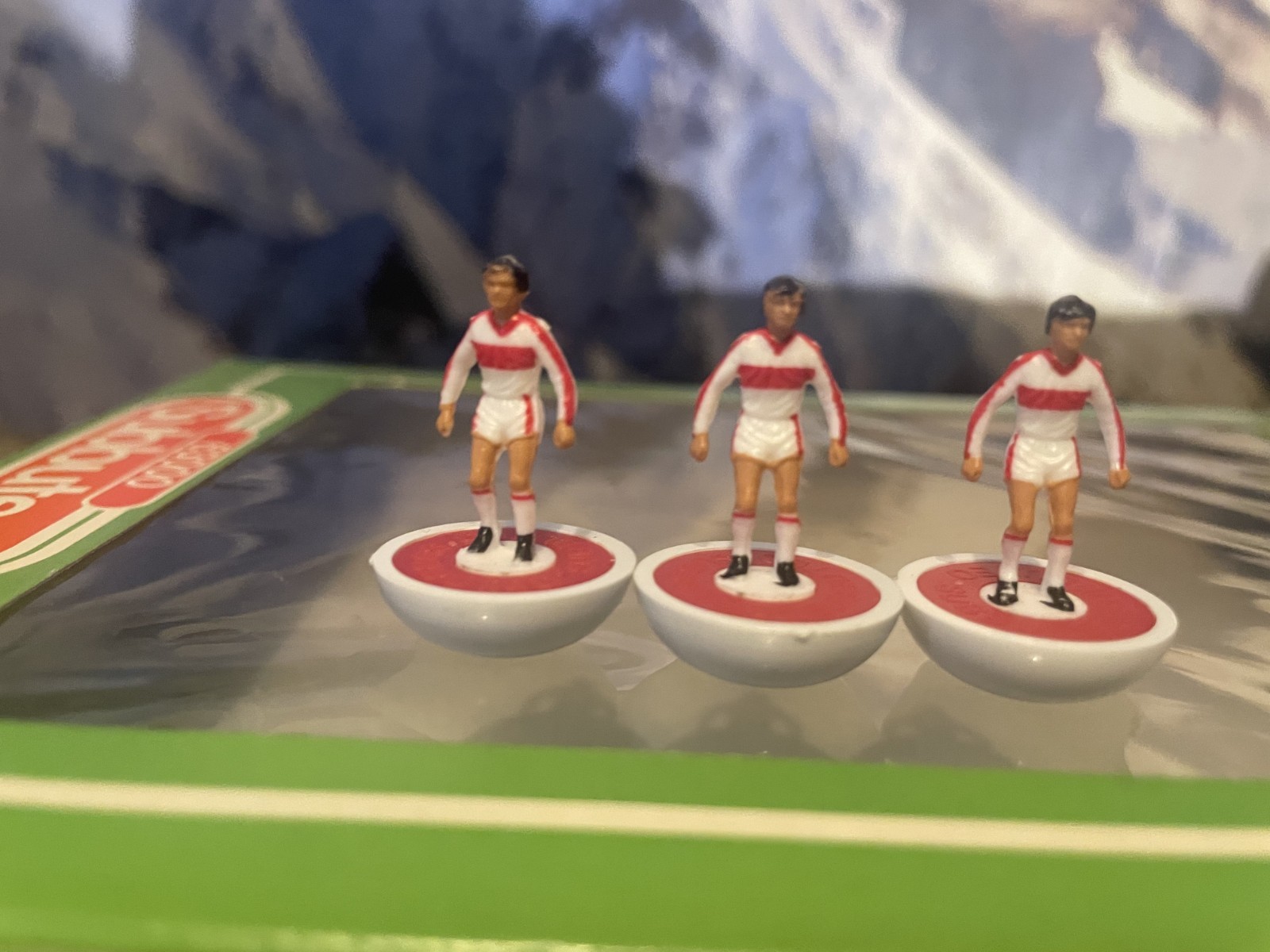 Subbuteo lightweight team 605 STUTTGART   NUMBERED BOX for sale on Ebay