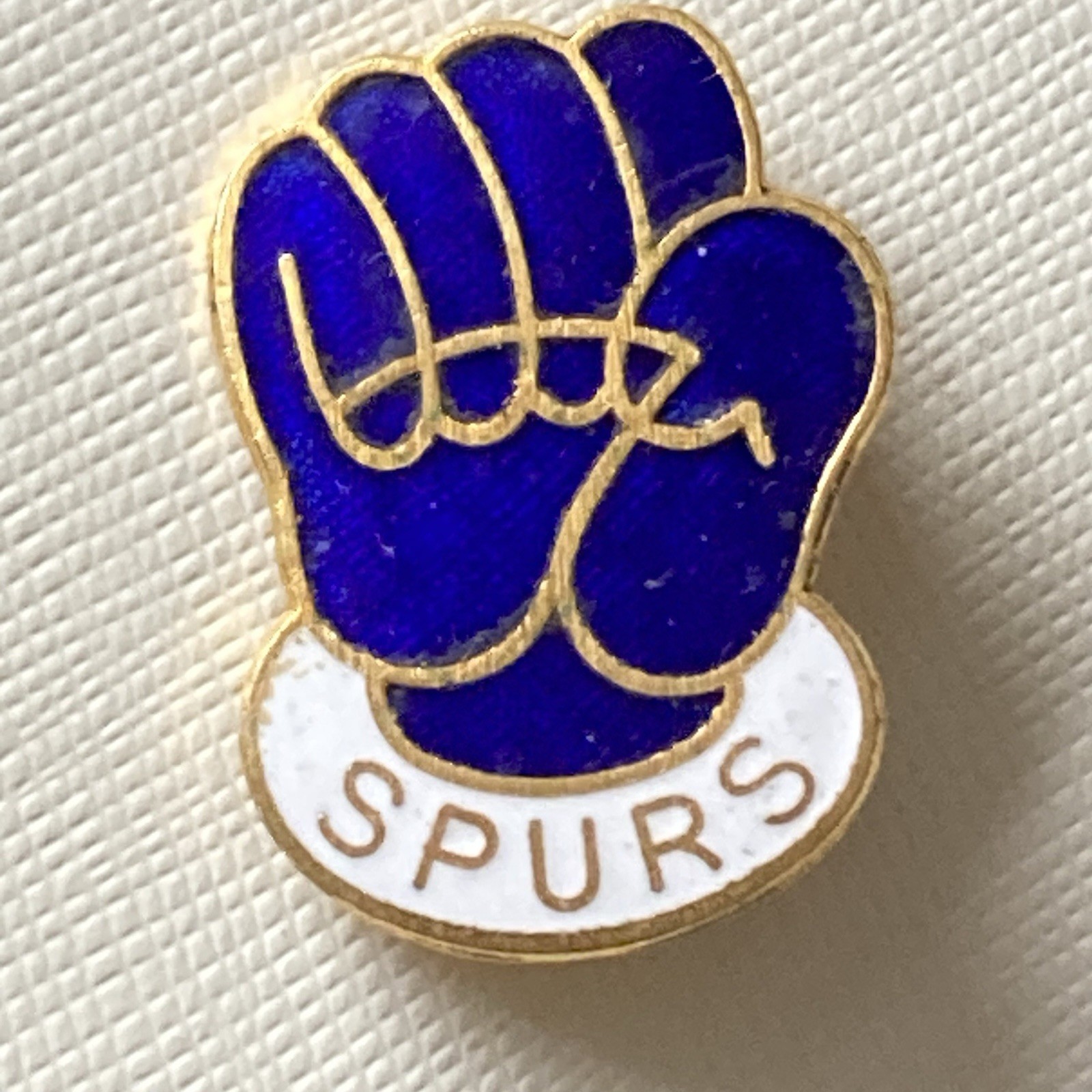 Tottenham Hotspur Vintage Pin Badge for sale on Ebay