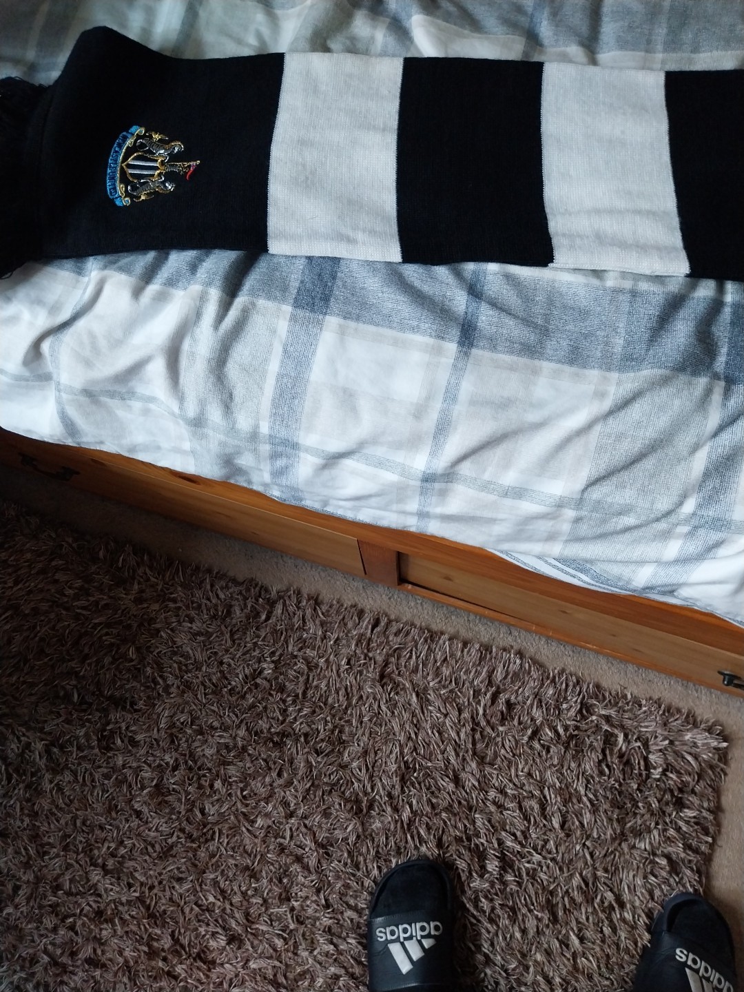Newcastle United Scarf for sale on Ebay