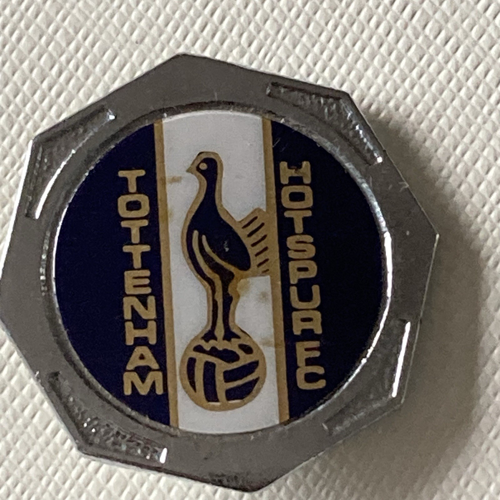 Tottenham Hotspur Vintage Pin Badge for sale on Ebay