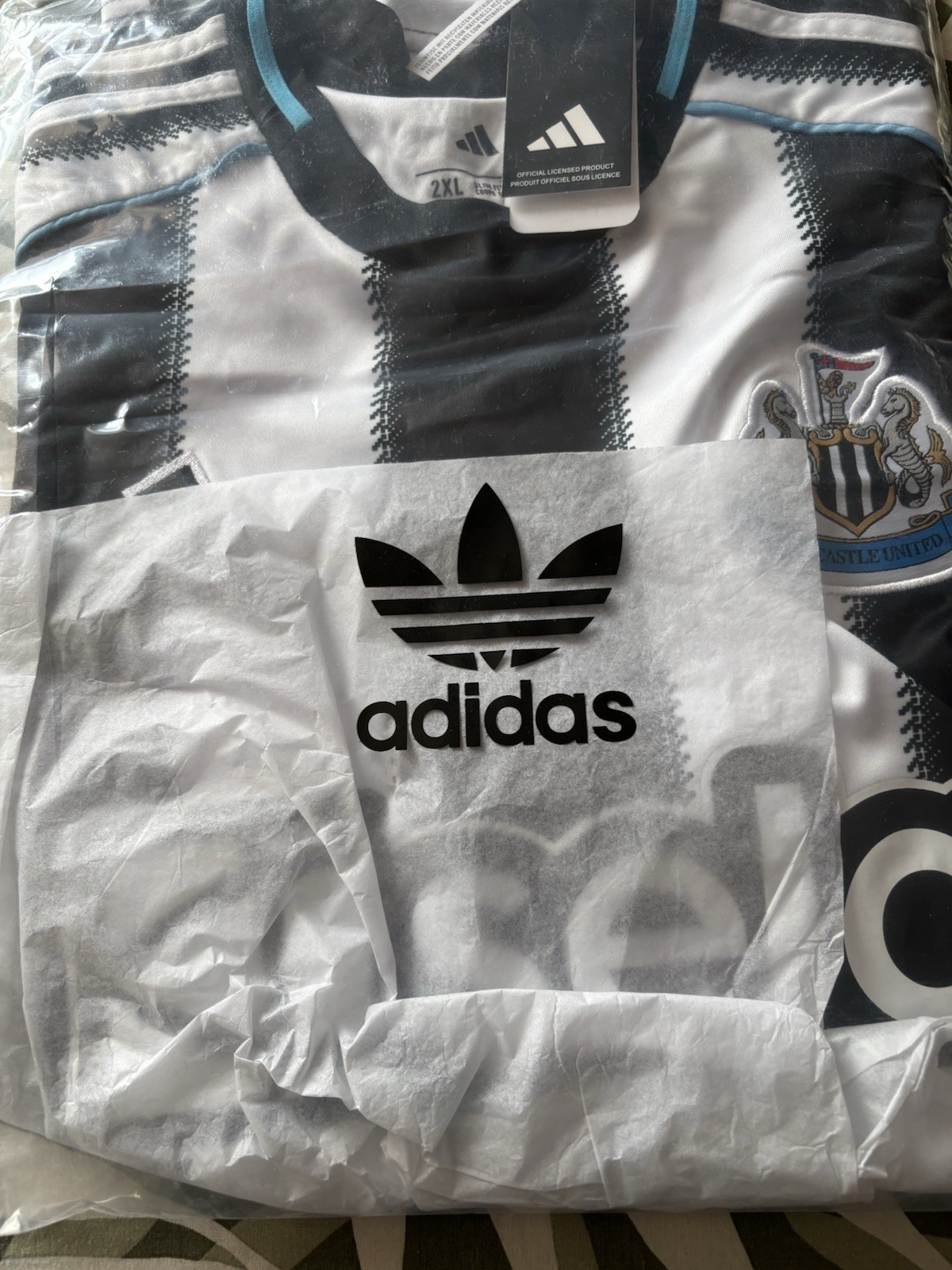 Newcastle United Home Shirt 25/26 Adult XL for sale on Ebay