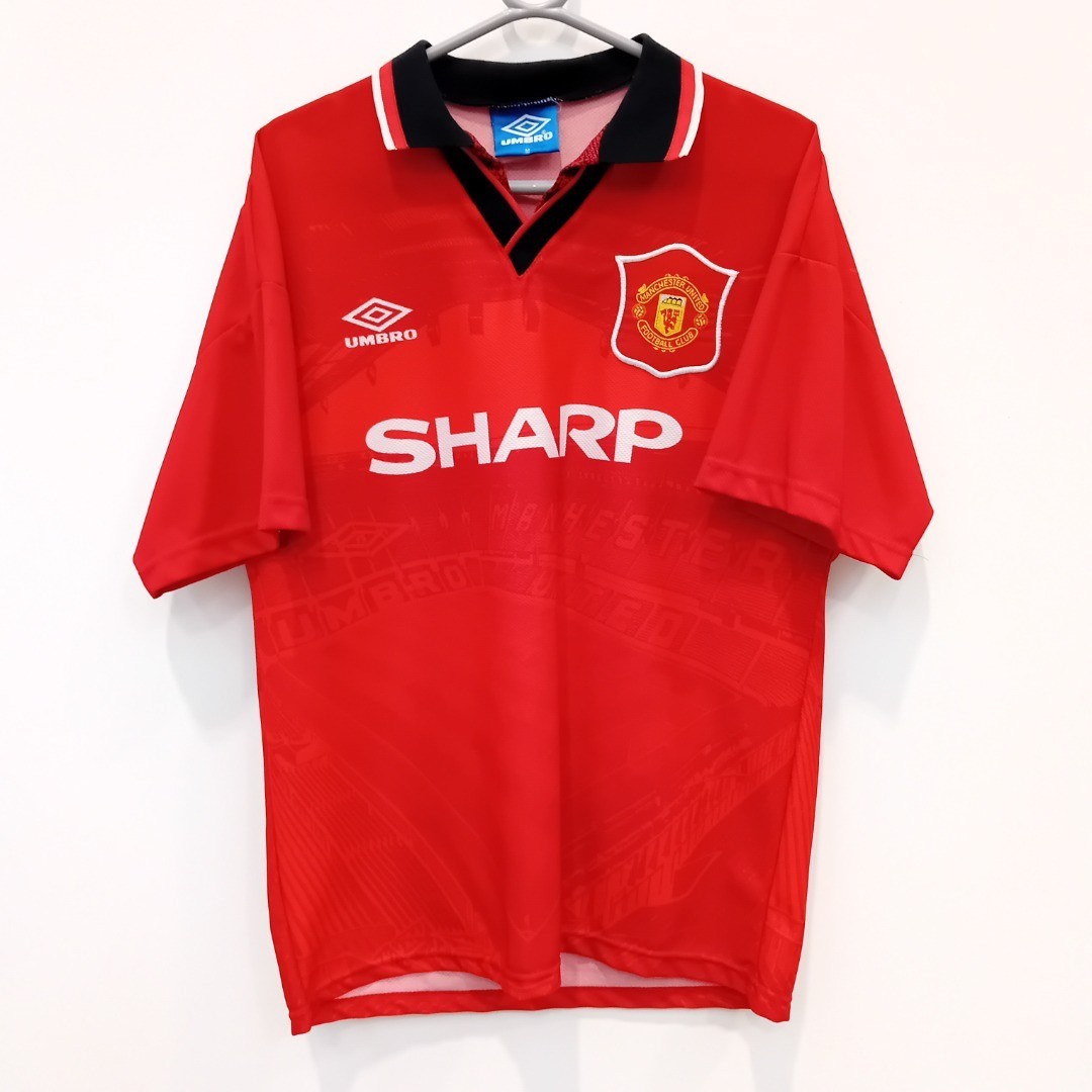 Vintage Manchester United 94-96 Home Shirt UK 12/M Red Umbro Sharp FLT18-DM for sale on Ebay