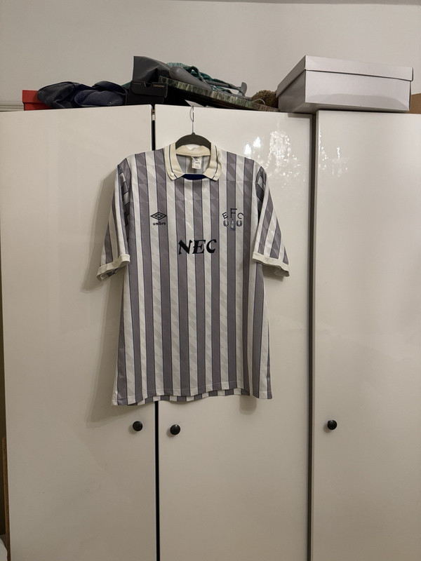 Vintage Original Everton Away 1988-90 Shirt, White And Grey. Size Large. RARE for sale on Ebay