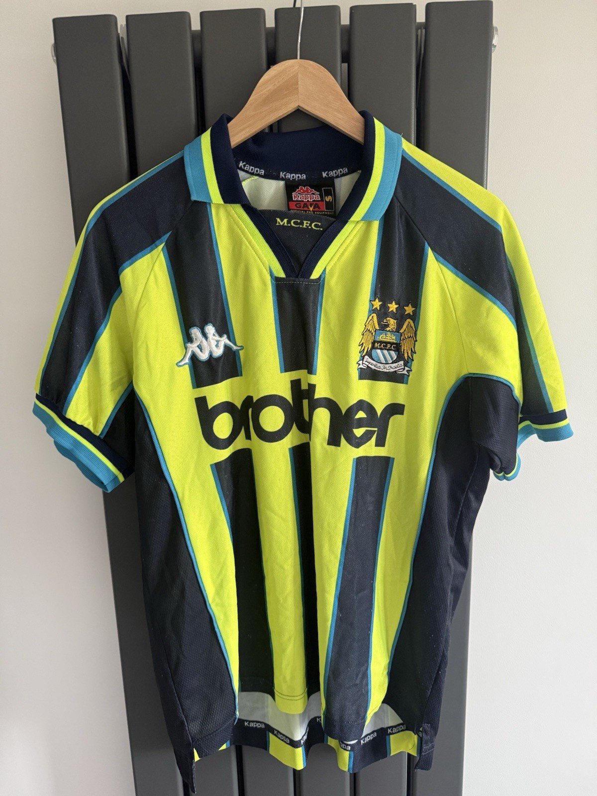 Manchester City 1998/1999 Away Shirt Small for sale on Ebay