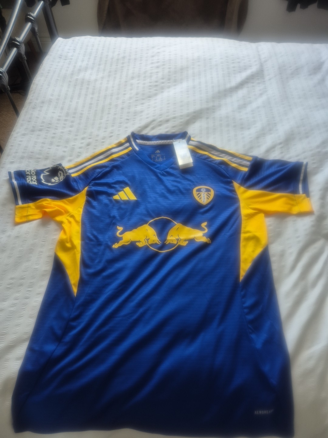 Leeds United 25/26 Away Football Jersey. BNWT 2XL Slim Fit for sale on Ebay