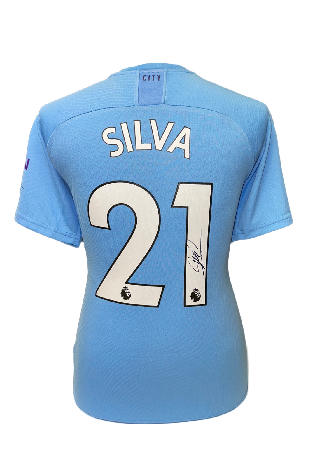 DAVID SILVA SIGNED MANCHESTER CITY 2019/20 FOOTBALL SHIRT SEE PROOF & COA for sale on Ebay