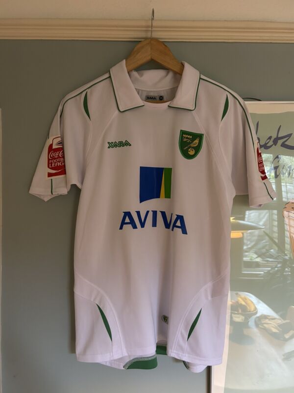 RARE Norwich City Away Football Shirt Retro Classic 2009/10 Xara Grant Holt #9 for sale on Ebay