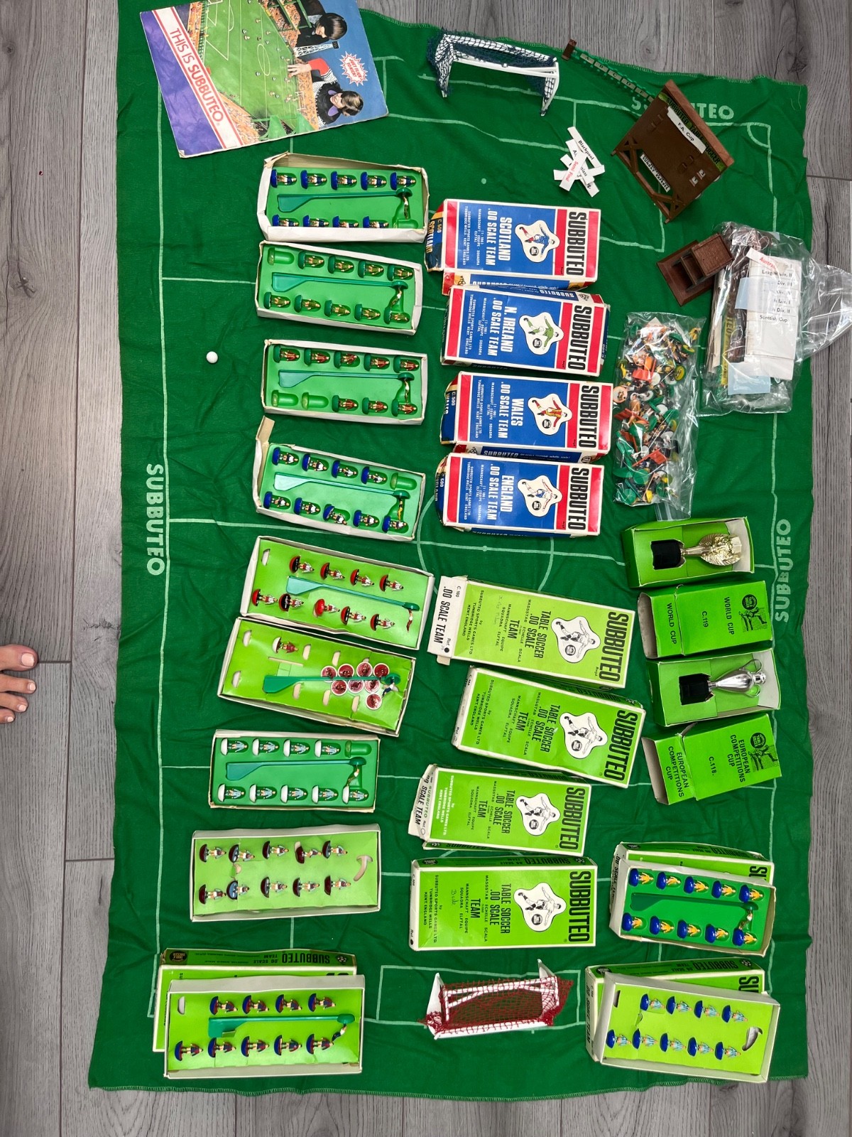 Vintage Subbuteo Job Lot Bundle, Teams, Nets, Barriers, Edging, Pitch 1960s/70s for sale on Ebay