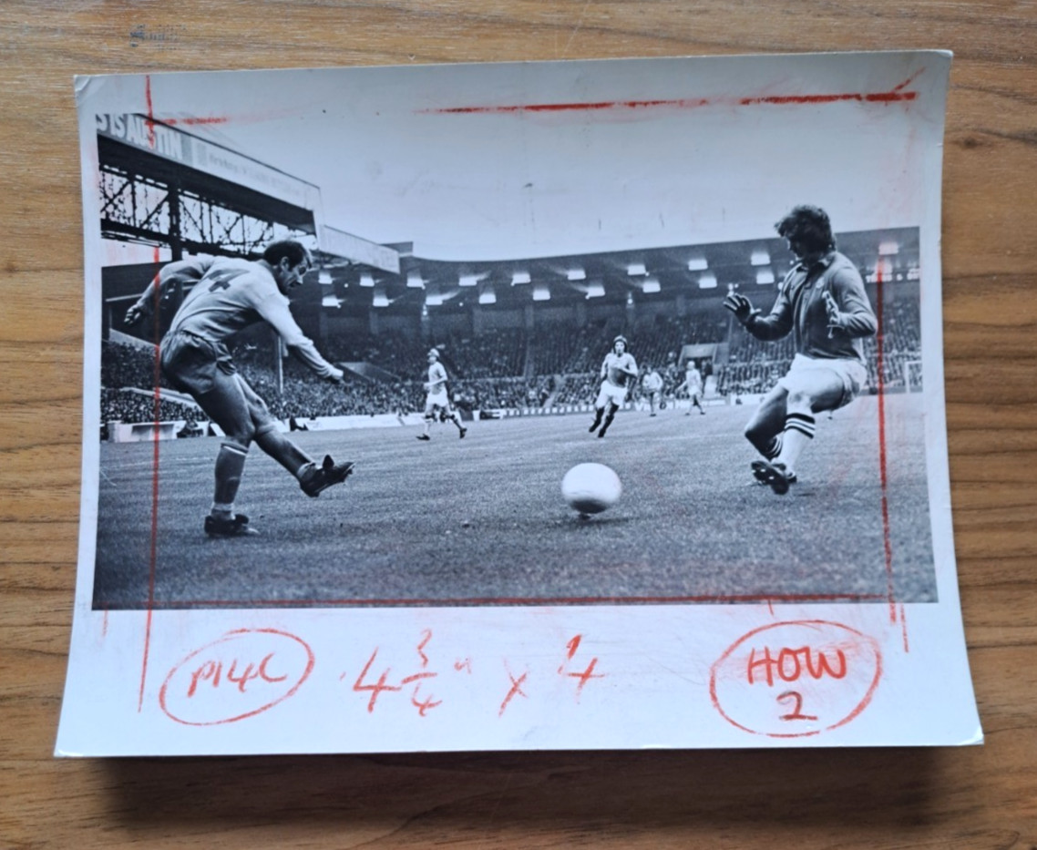 Manchester City v Everton, 1972/73 - Press Photograph (10'' x 8''). for sale on Ebay