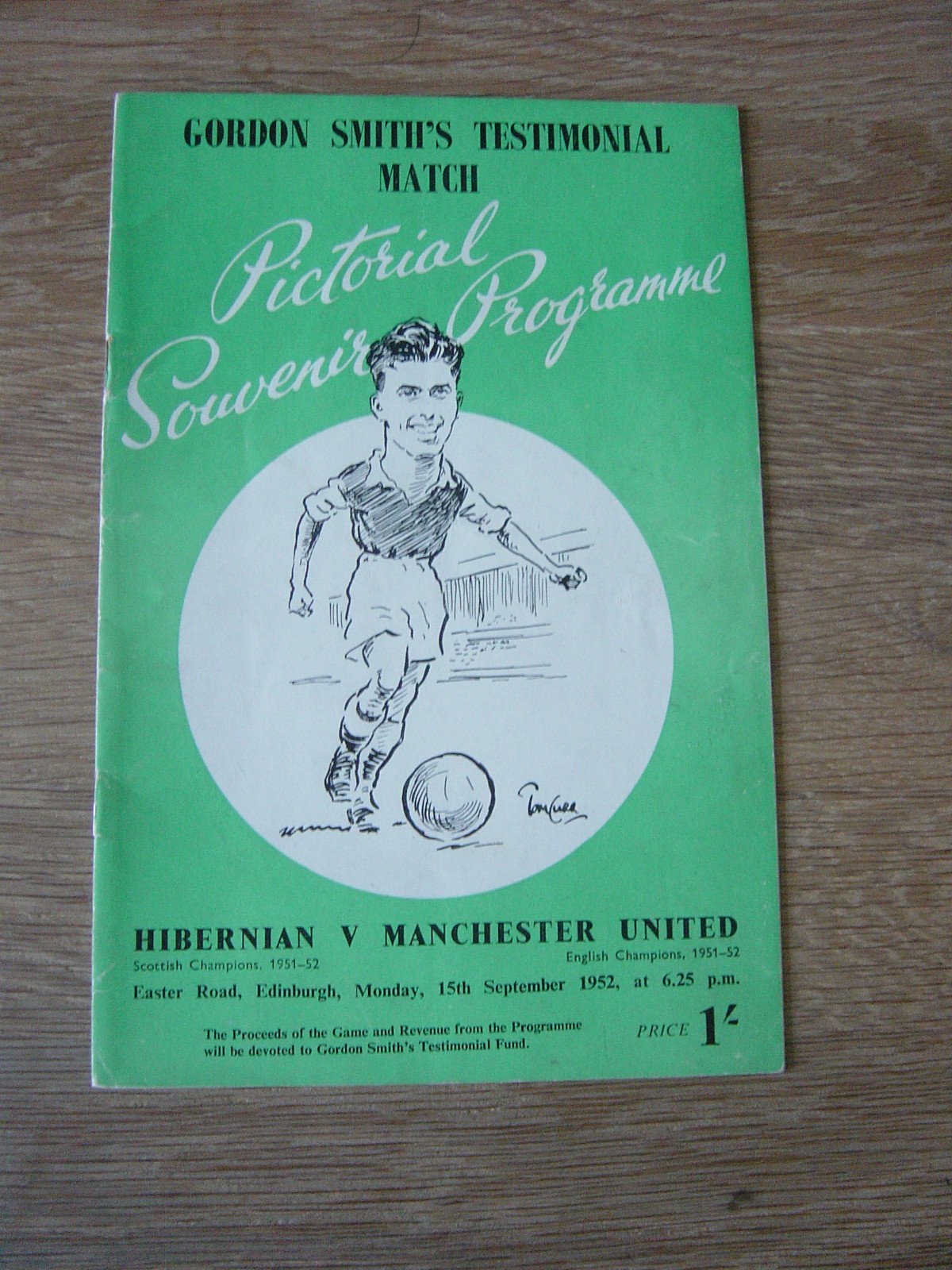 1952 HIBERNIAN v MANCHESTER UNITED *****GORDON SMITH TESTIMONIAL***** for sale on Ebay