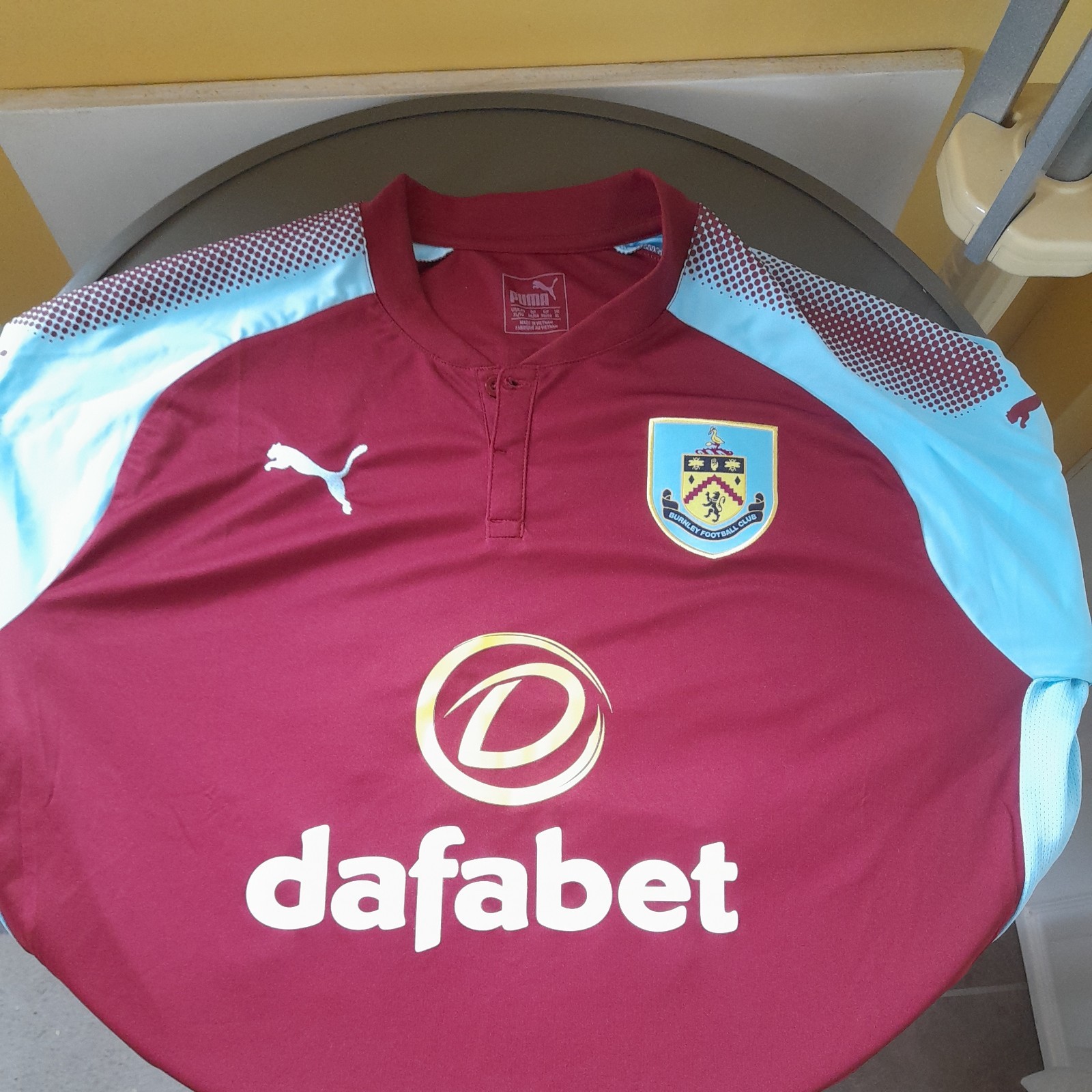 Burnley FC 2017/18 PUMA Home Kit XL - long sleeved with WAZZA and 46 on back for sale on Ebay
