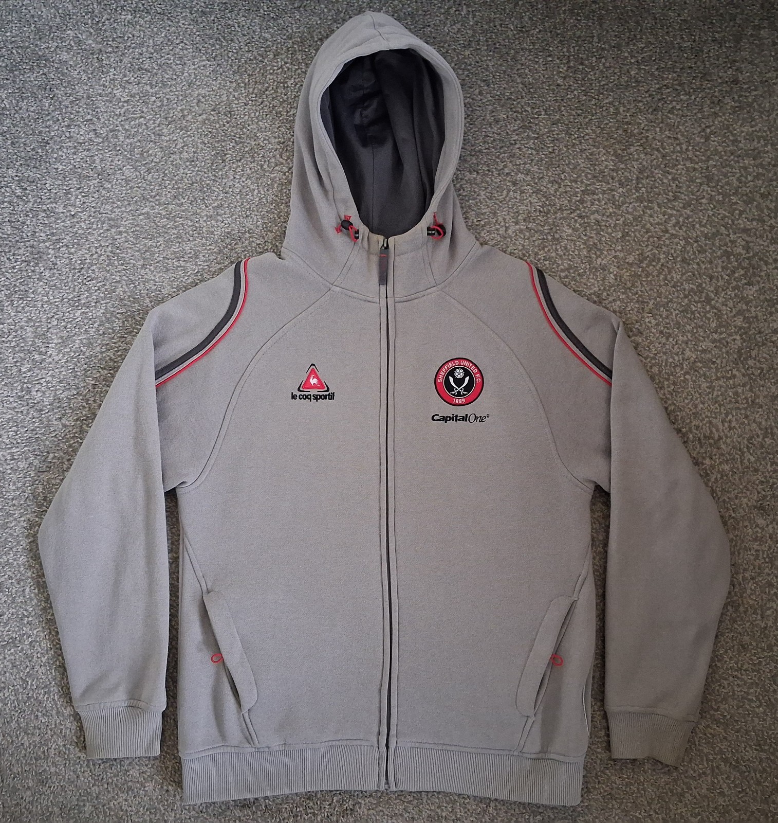 *** Sheffield United Large Rare Premier League Hoody Shirt L Great Condition *** for sale on Ebay