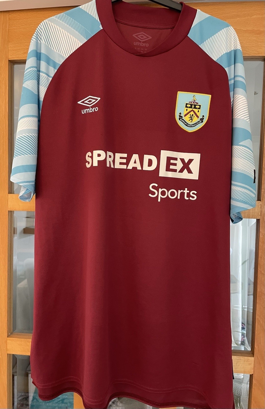 Burnley Home Shirt 2021/22, Umbro Size XXL In Great Condition for sale on Ebay