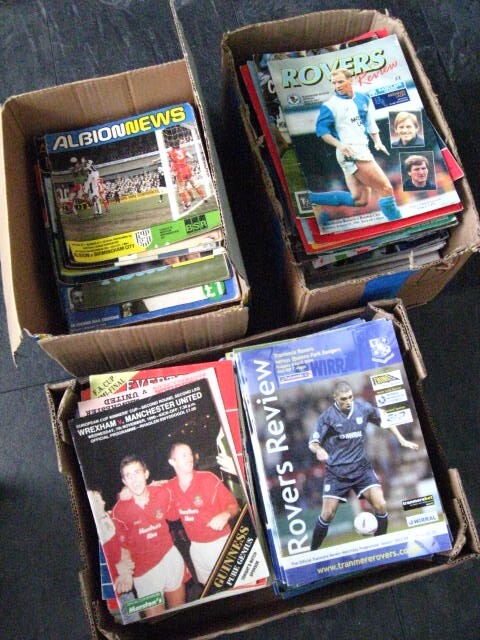 'REDUCED' LOT OF 300 UK LEAGUE FOOTBALL PROGRAMMES , Man Utd, Wrexham, Everton e for sale on Ebay