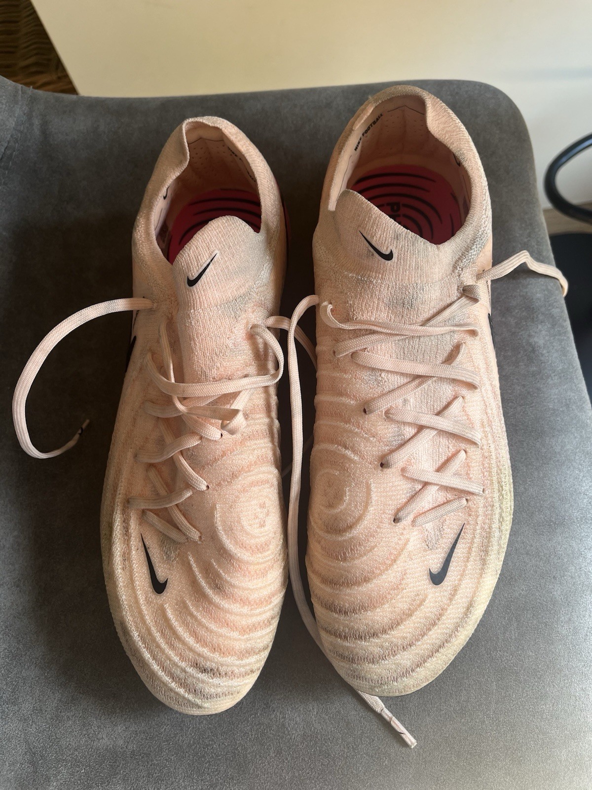 Nike Phantom GX Football Boots Size 8.5 for sale on Ebay