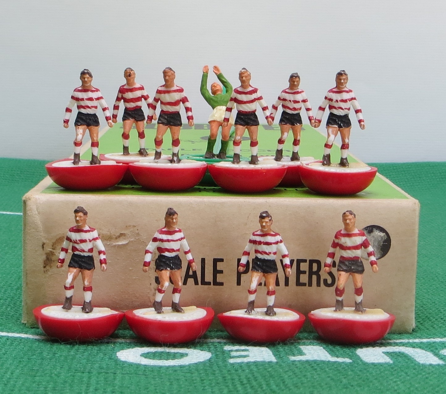 SUBBUTEO HW TEAM REF 20 HAMILTON ACADEMICALS,  IN ORIGINAL BOX. for sale on Ebay