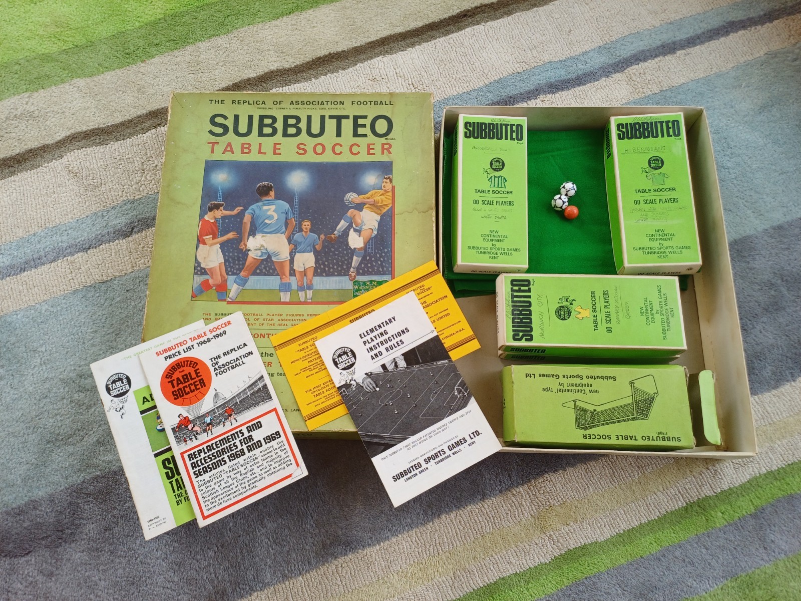 Subbuteo  69-70 Continental Club Box  4 teams for sale on Ebay