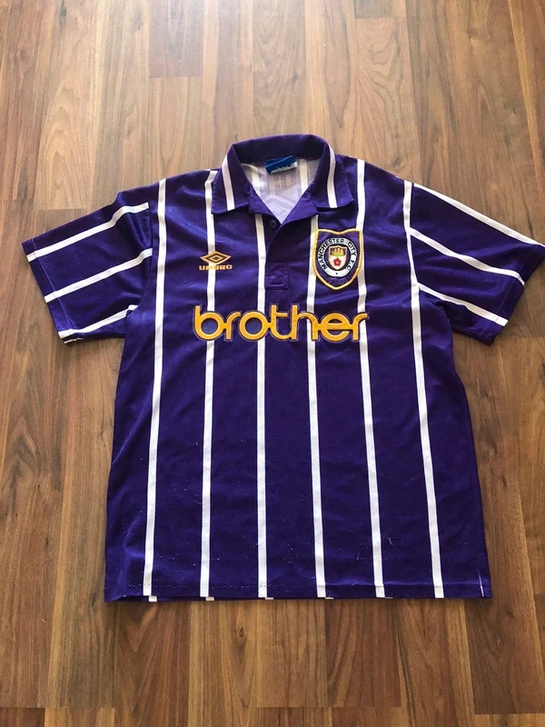 Manchester City 1992/1994 Umbro Original Authentic Away Football Shirt - Large for sale on Ebay