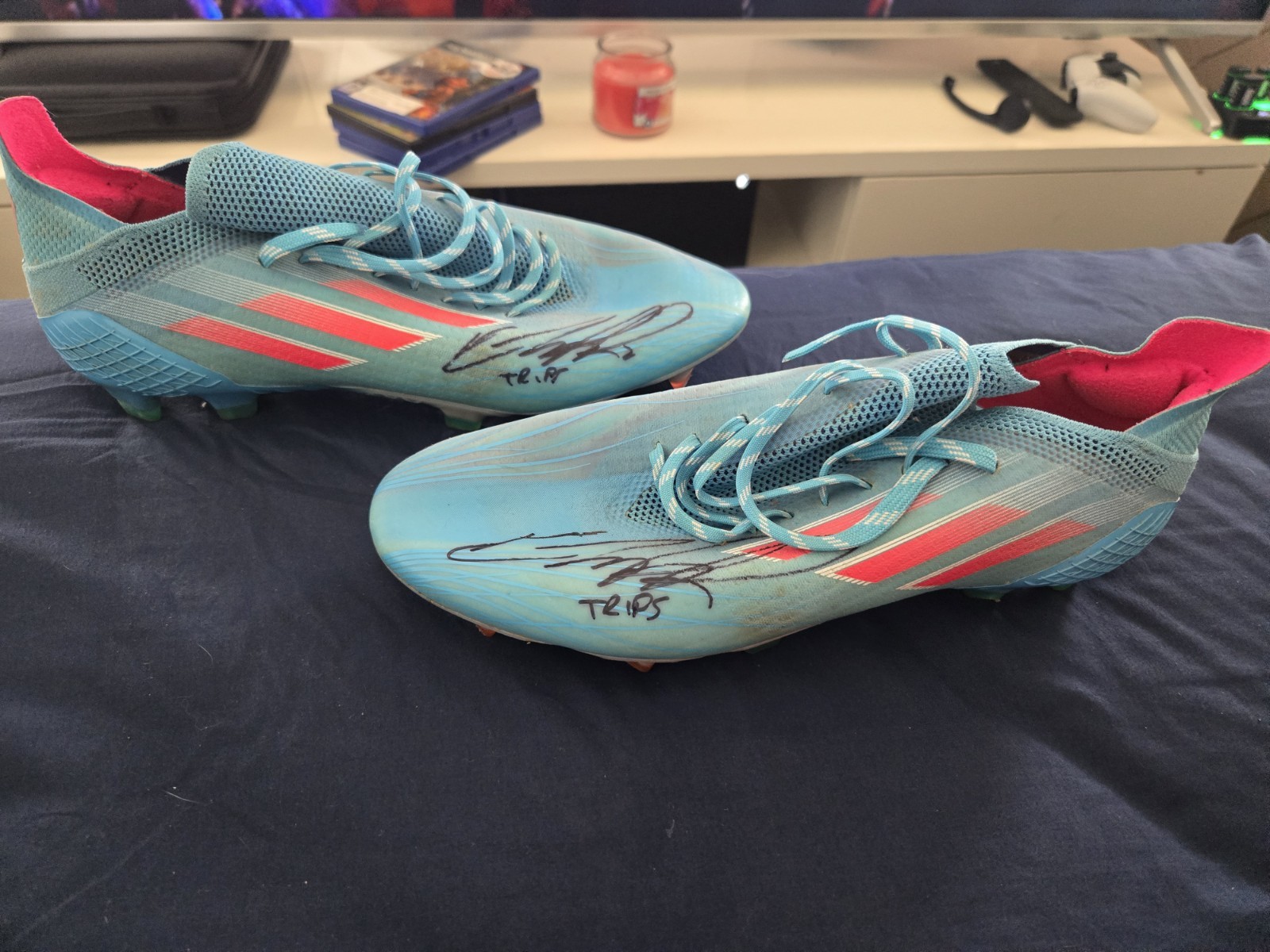 Signed Kieren Trippier Boots Newcastle United for sale on Ebay