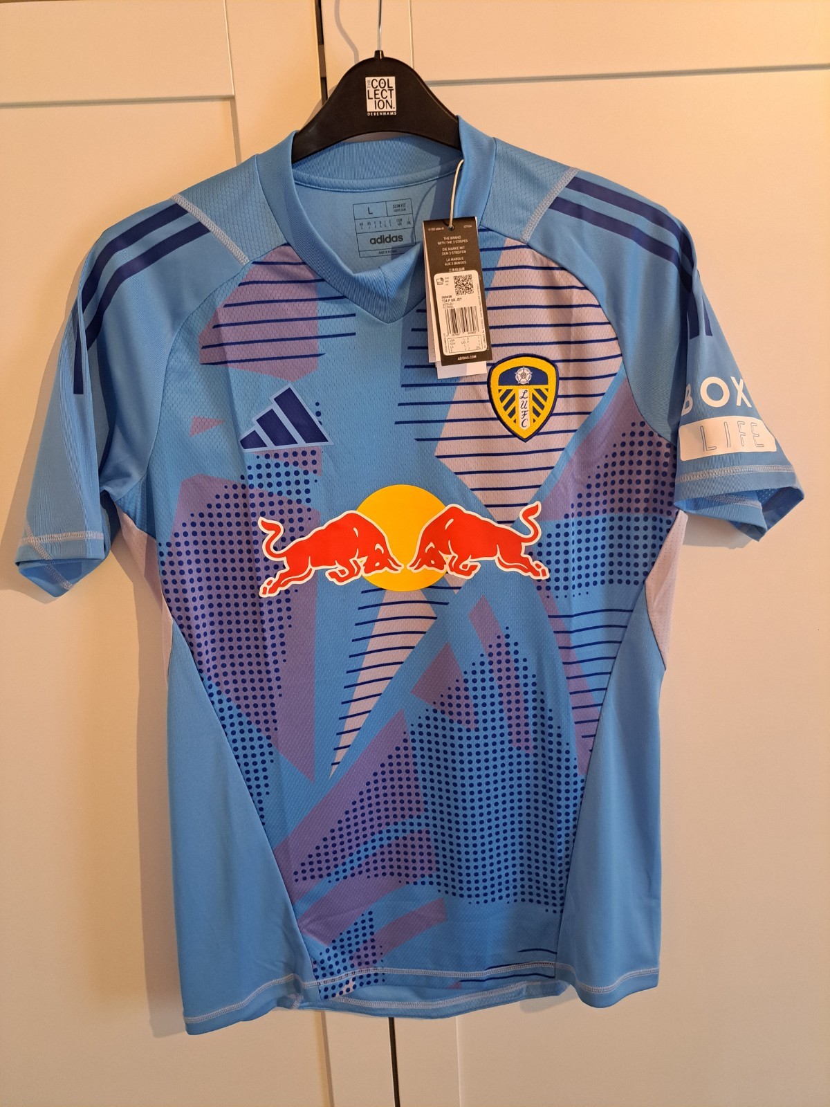 Leeds United 24/25 Goalkeeper Shirt Large BNWT Genuine Champions  for sale on Ebay