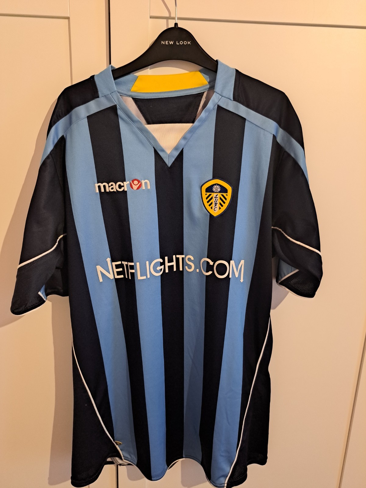 Leeds United 08/09 Away Shirt XL Genuine  for sale on Ebay