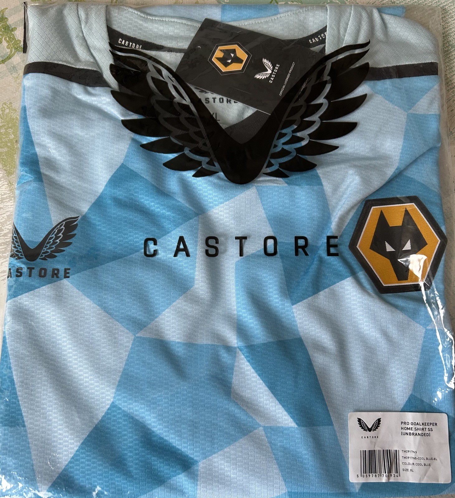 Wolves Castore GK Home Shirt 2022/23, Size XL Short Sleeve New with Tags for sale on Ebay