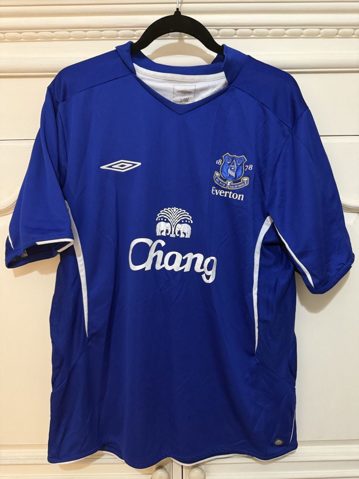 Everton Home Shirt 2005/06 Arteta Number 6 Size XL Umbro for sale on Ebay