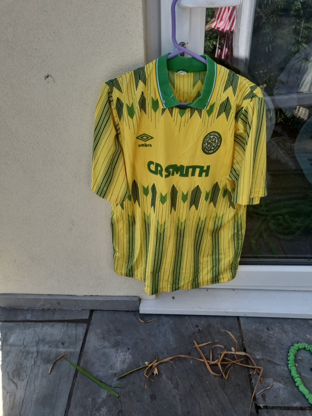 Celtic Retro Football Shirt Large for sale on Ebay