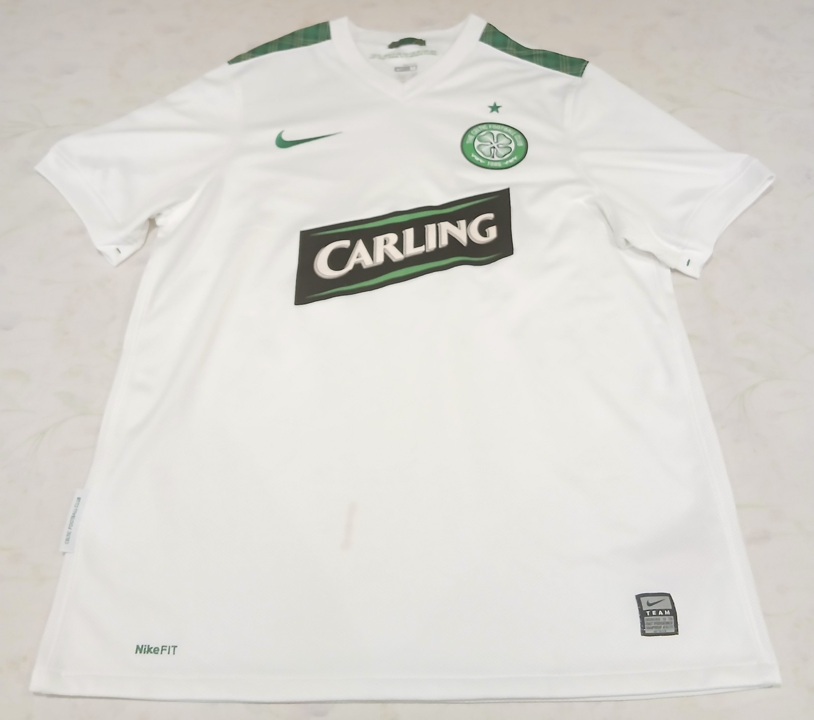 Vintage Celtic 2009/10 Nike Men's Size M Cup Away Original Football Shirt White for sale on Ebay