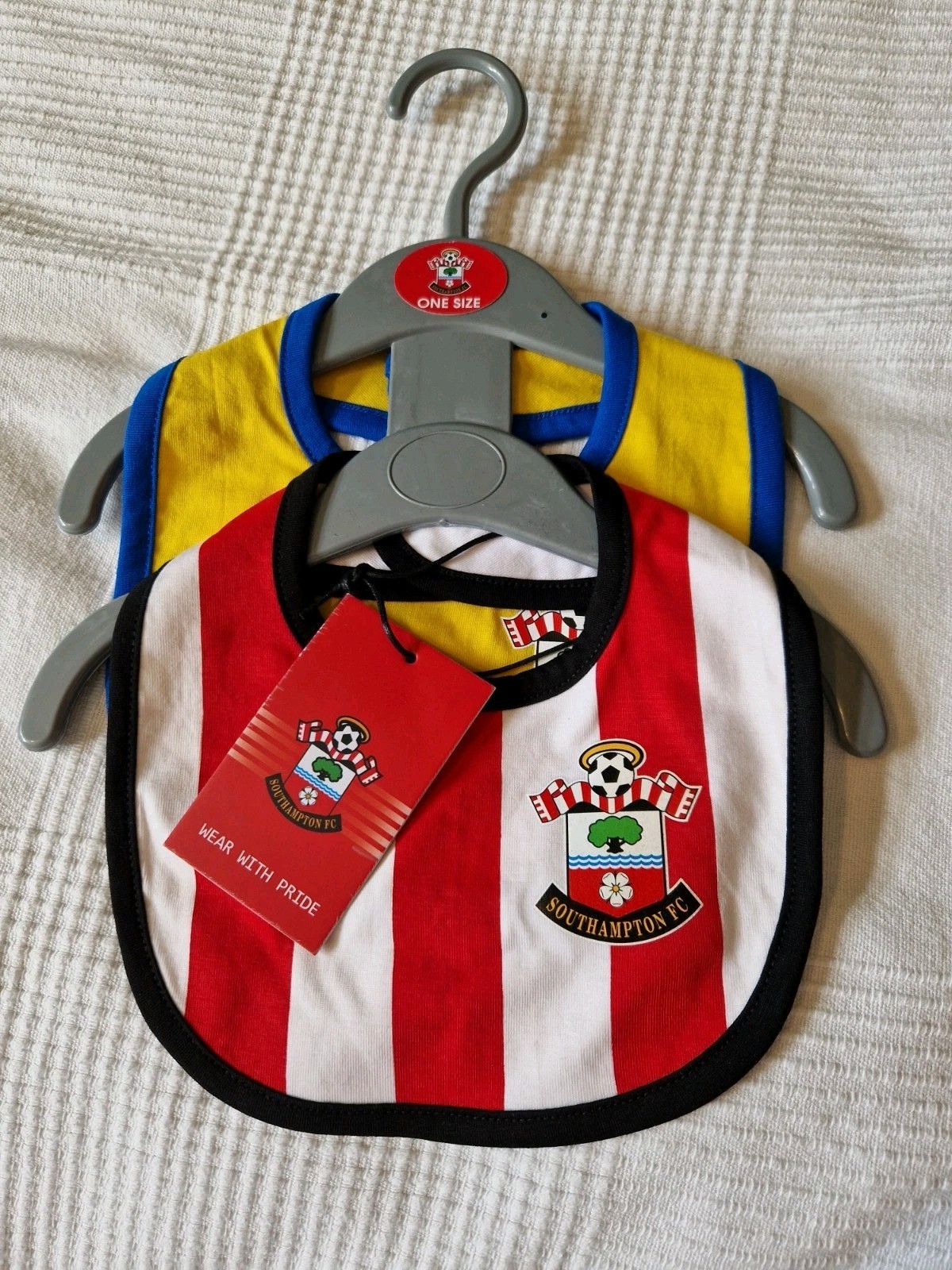New Southampton FC Official Merchandise Baby Bibs - One Size for sale on Ebay