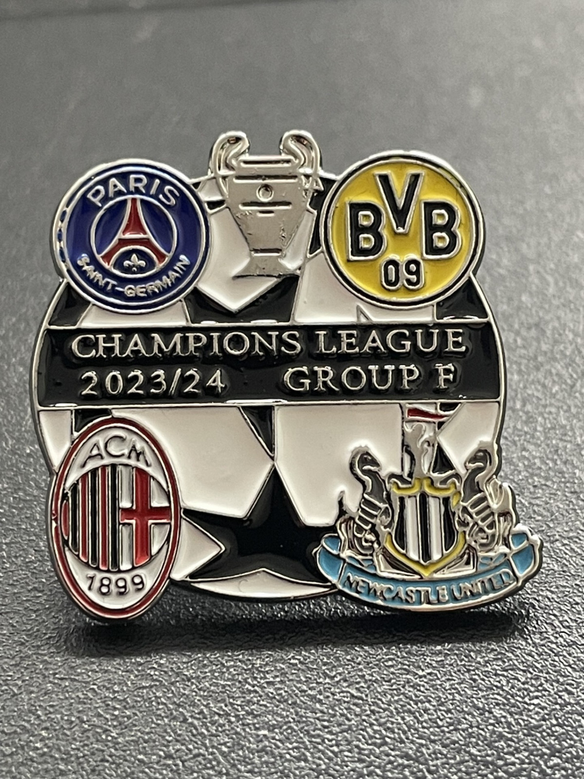 NEWCASTLE UNITED FC - BADGE (2) for sale on Ebay