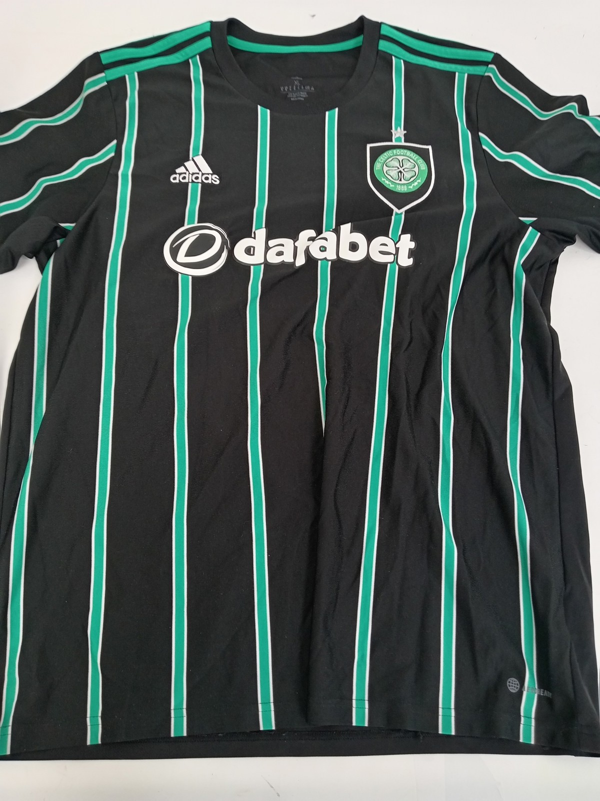 Celtic 2022/23 Away Football Shirt XL Adidas Short-Sleeve Black/Green for sale on Ebay