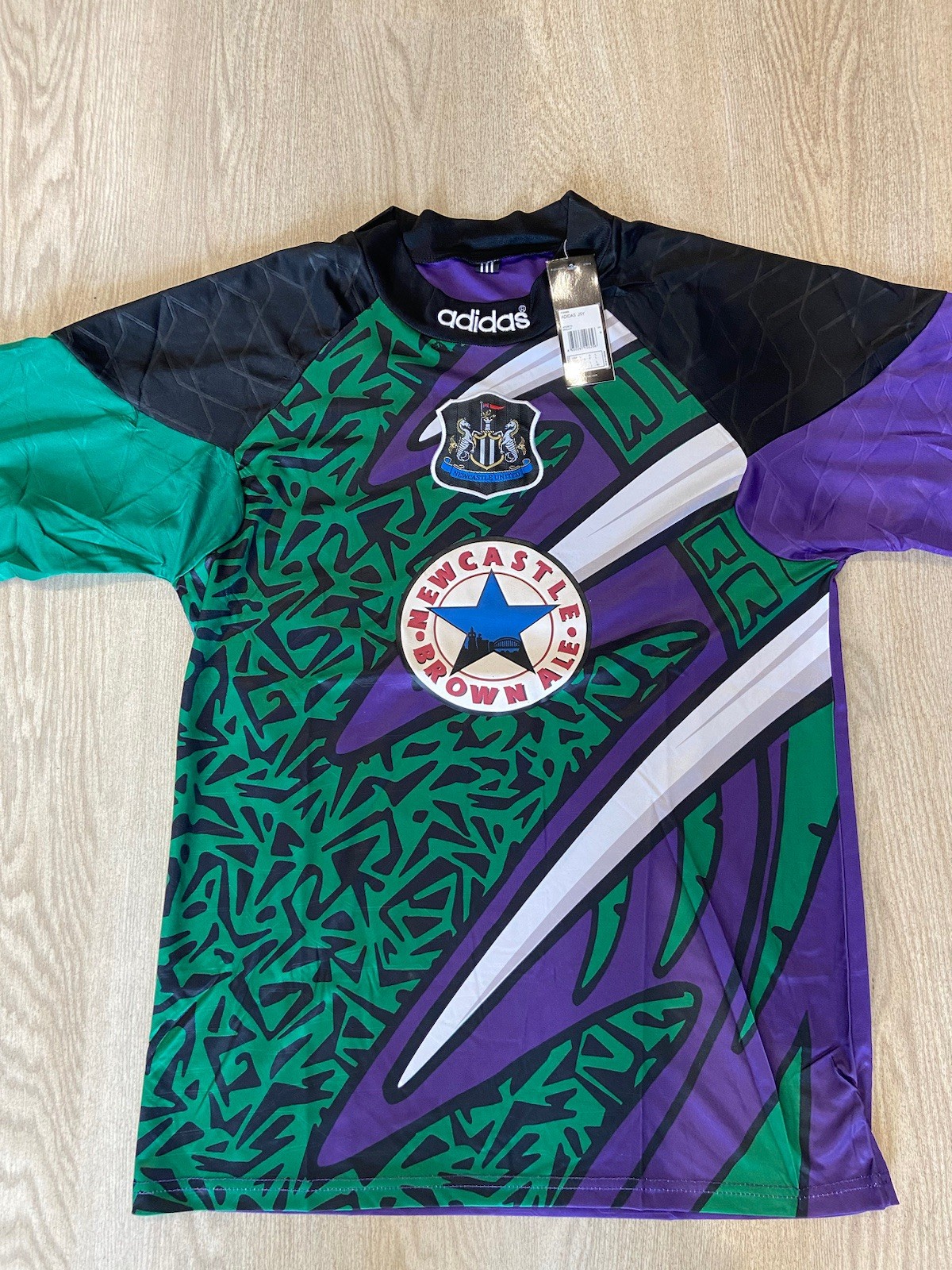 Newcastle United Retro Vintage Goalkeeper Football Shirt 1995 - 1996 Fits Medium for sale on Ebay