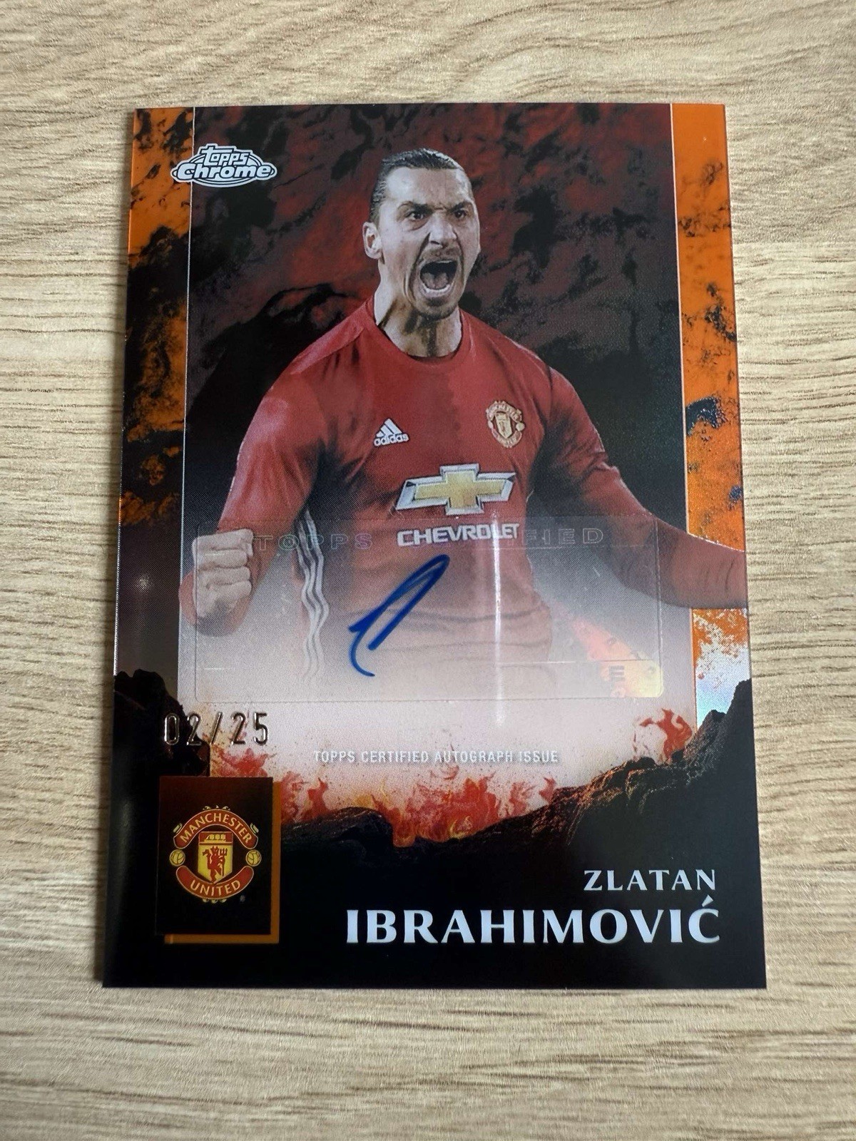 2025 Topps Chrome Manchester United Deluxe Zlatan Ibrahimovic Auto Orange 2/25 for sale on Ebay