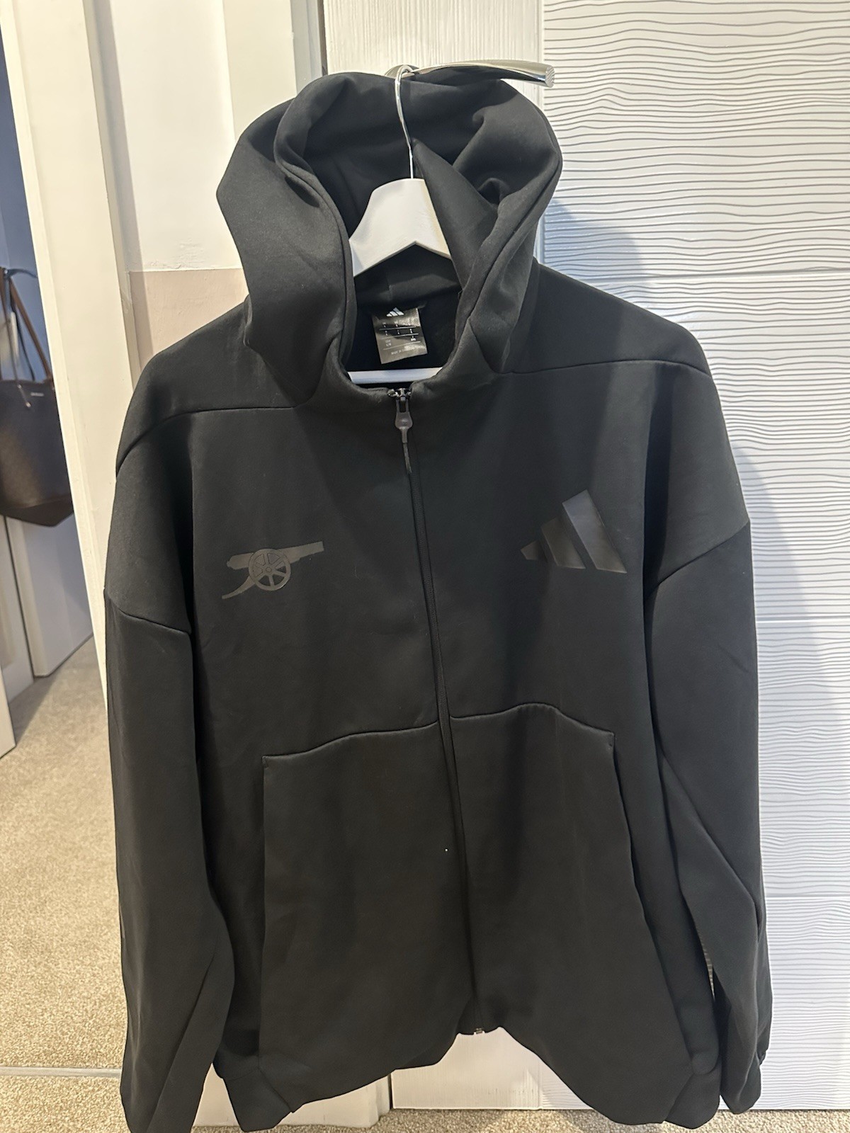 PLAYER ISSUE Large Arsenal Adidas Z.N.E 2025 Track Jacket Black for sale on Ebay