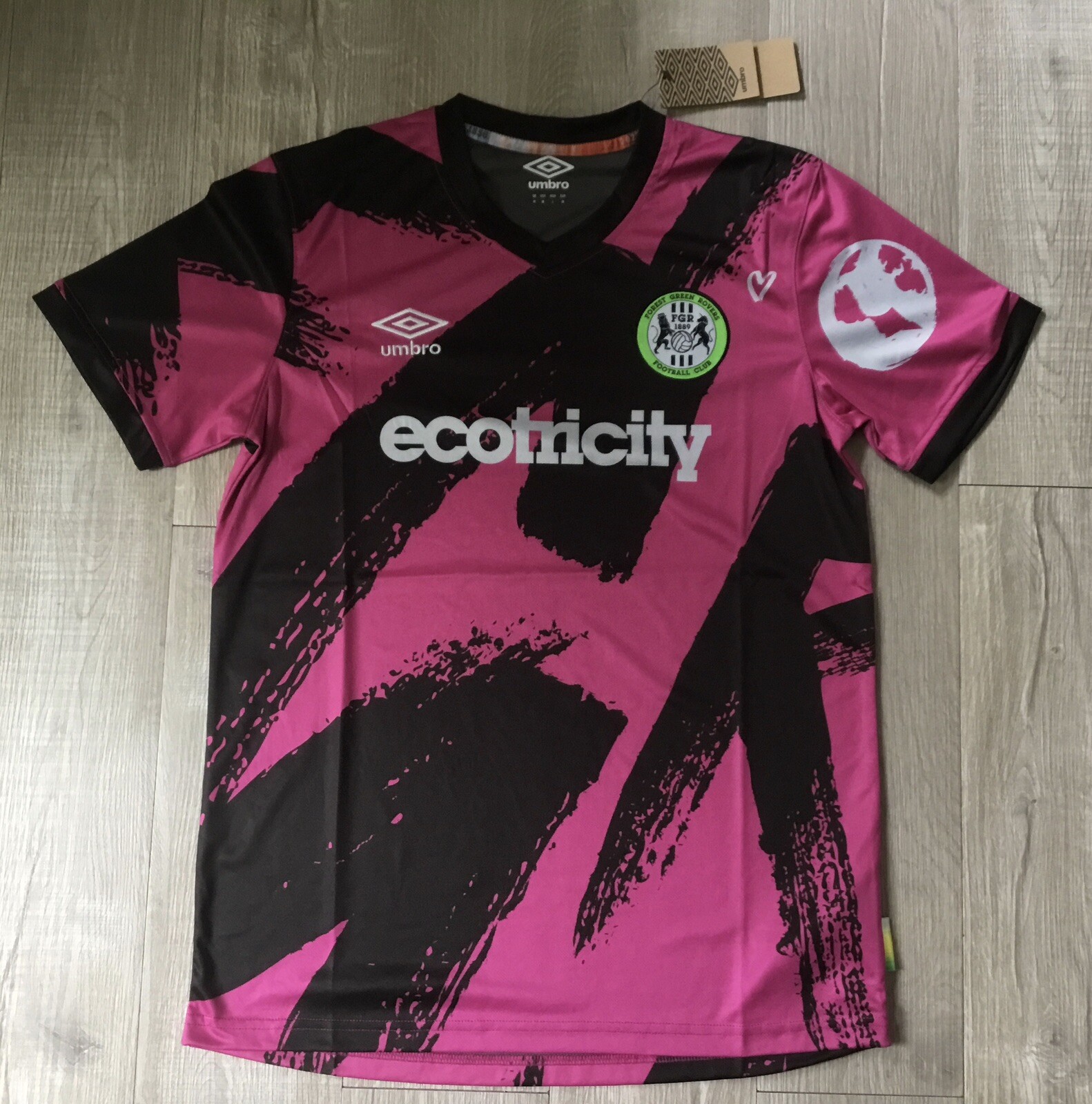 2024/25 Forest Green Rovers Away Shirt *BNWT* Medium for sale on Ebay