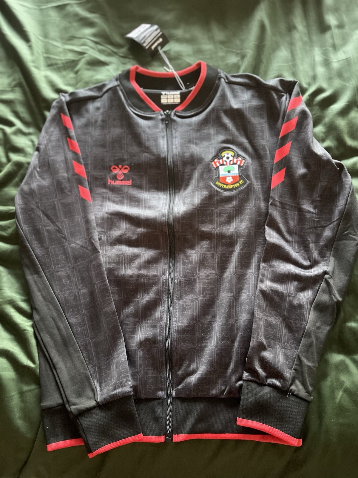 Southampton FC Hummel Zipped Top medium for sale on Ebay