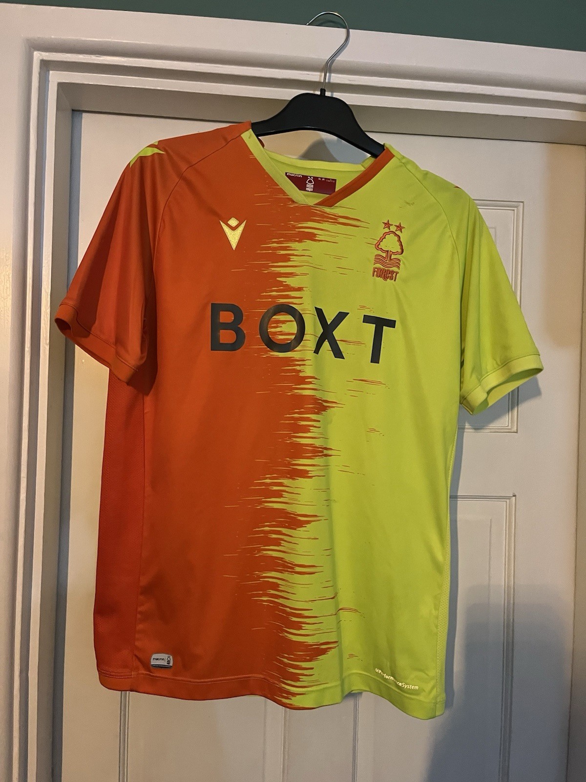 Nottingham Forest 21/22 Third Shirt Orange Yellow Jnr XL Men’s Small for sale on Ebay