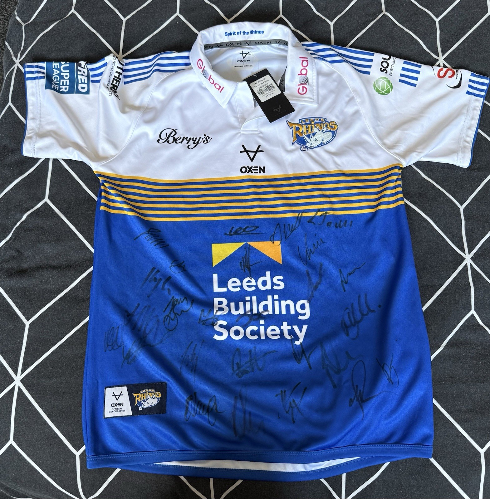 Leeds rhinos 2021 Home shirt - Signed by the team for sale on Ebay