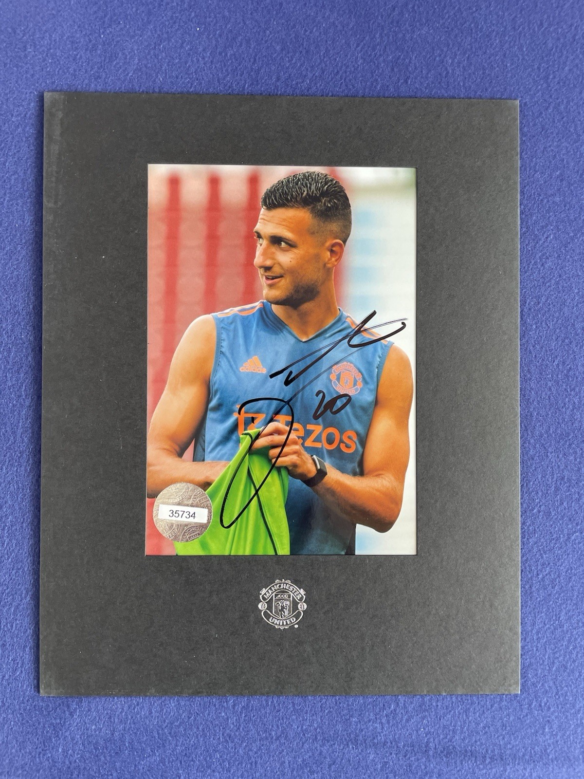 Signed Photo of Diogo Dalot – Manchester United With Certificate of Authenticity for sale on Ebay